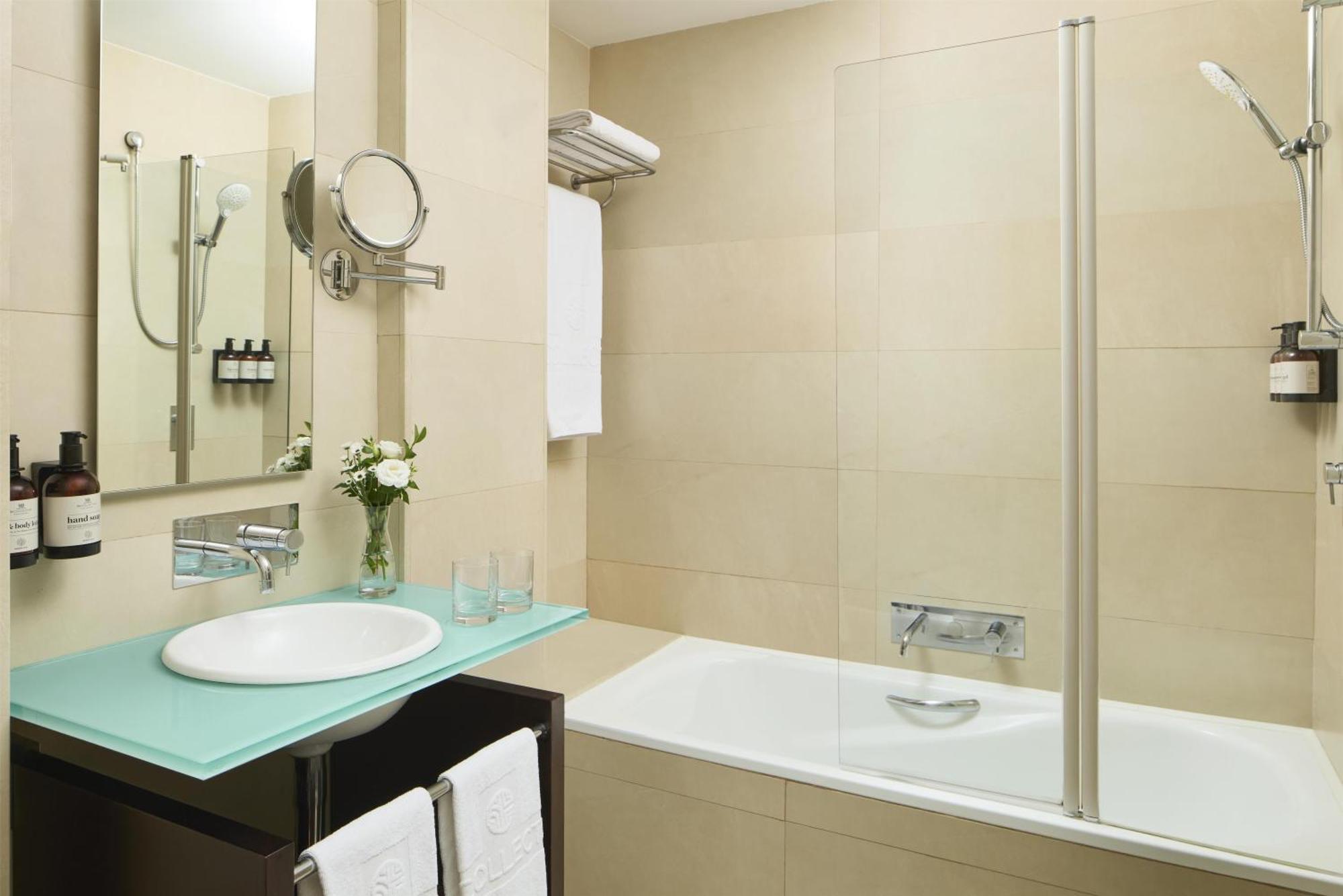 Superior New Style Room